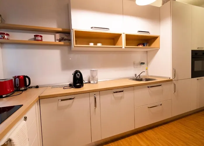 Ardor Apt - Bright And Secluded Apartment In The Heart Of Old Town